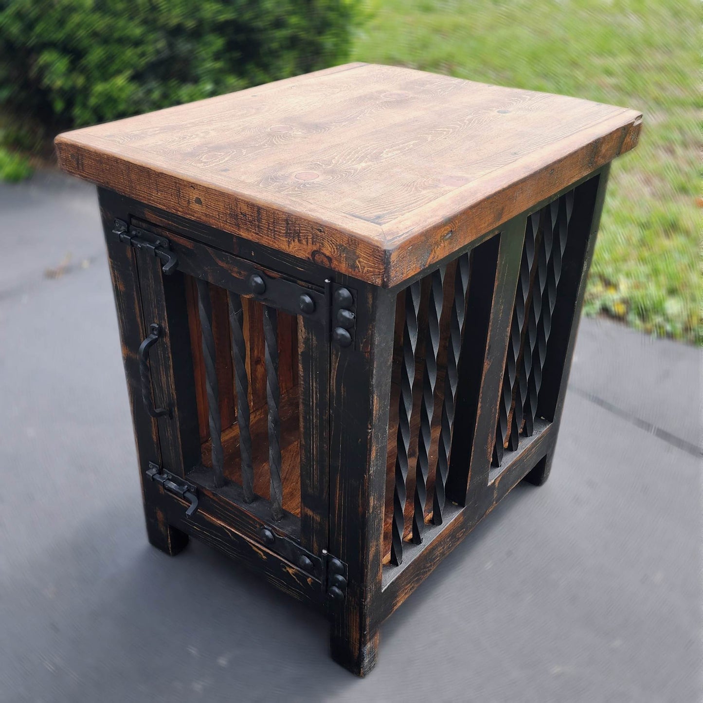 Small side table dog kennel crate